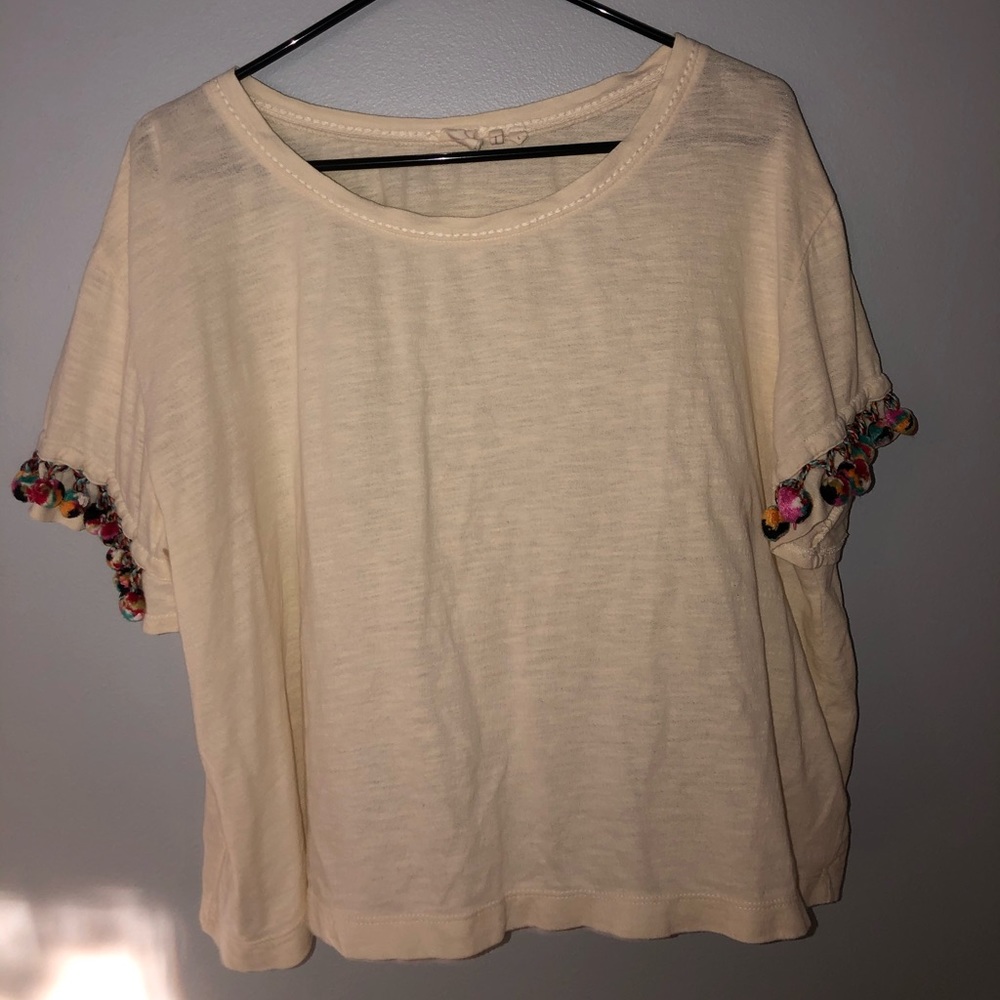 puffball tee